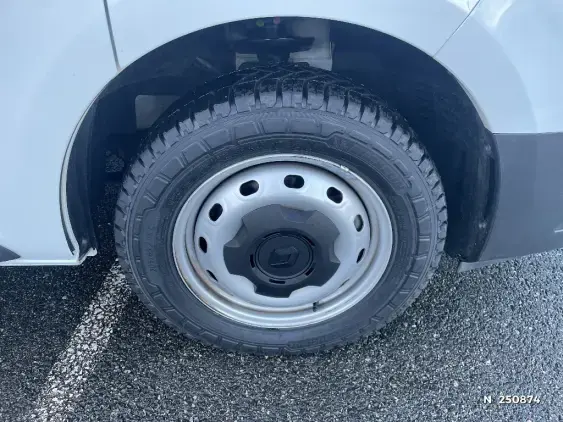 RENAULT TRAFIC FG III - voiture d'occasion - Photo 8