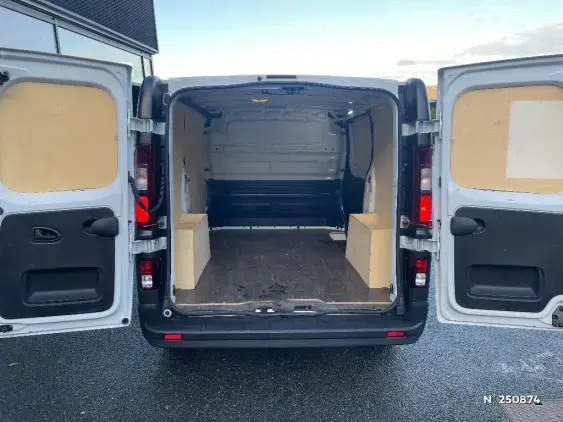 RENAULT TRAFIC FG III - voiture d'occasion - Photo 7