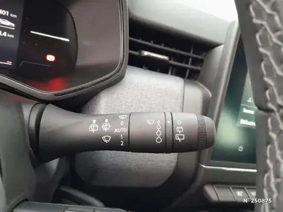 RENAULT CLIO V - voiture d'occasion - Photo 25