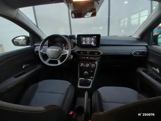 DACIA SANDERO III - voiture d'occasion - Photo 9