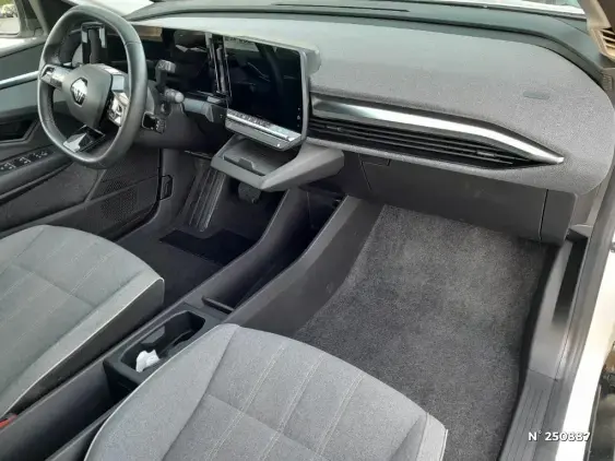 RENAULT MEGANE V - voiture d'occasion - Photo 10