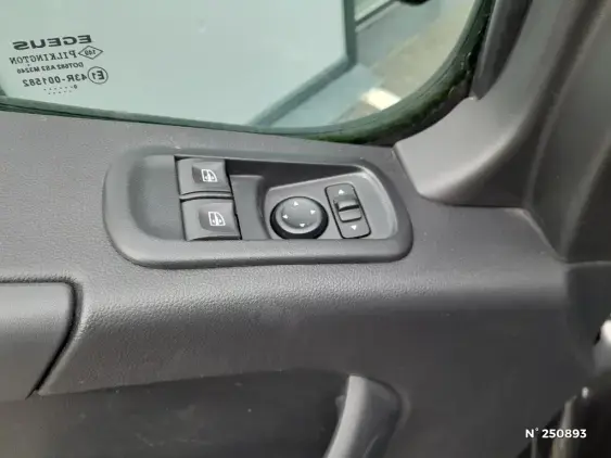 RENAULT MASTER FG III - voiture d'occasion - Photo 27