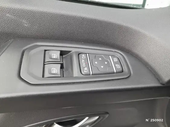 RENAULT TRAFIC FG III - voiture d'occasion - Photo 24