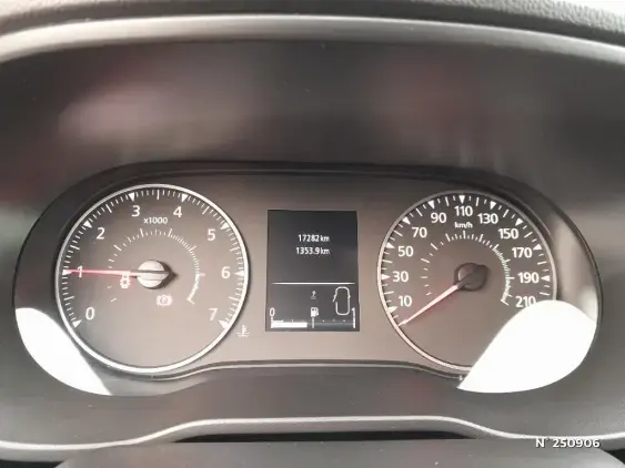 DACIA DUSTER II - voiture d'occasion - Photo 12