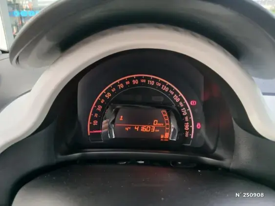 RENAULT TWINGO III - voiture d'occasion - Photo 12