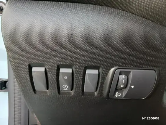 RENAULT TWINGO III - voiture d'occasion - Photo 15