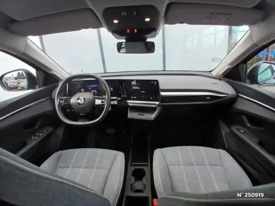 RENAULT MEGANE V - voiture d'occasion - Photo 9