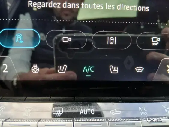 RENAULT AUSTRAL - voiture d'occasion - Photo 30