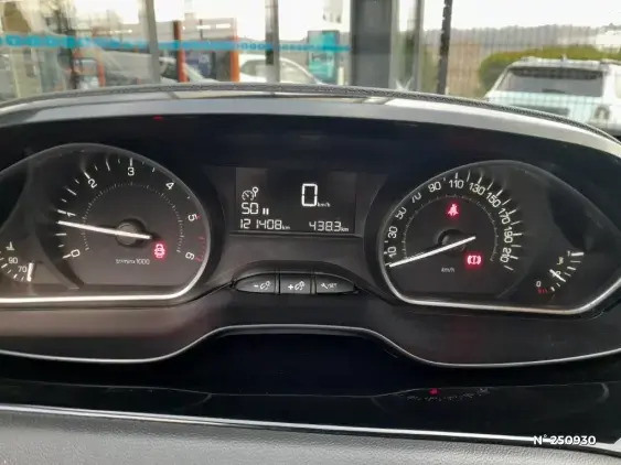 PEUGEOT 208 - voiture d'occasion - Photo 12