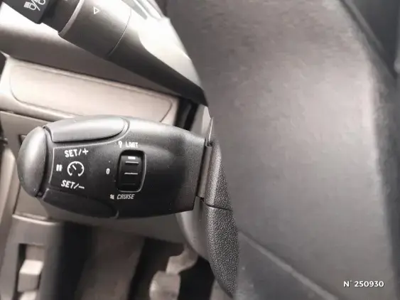 PEUGEOT 208 - voiture d'occasion - Photo 15