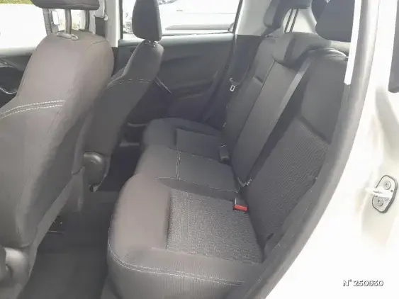 PEUGEOT 208 - voiture d'occasion - Photo 11