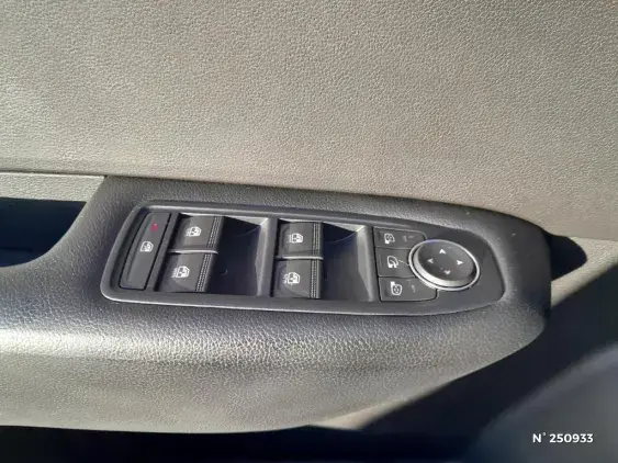 RENAULT ARKANA - voiture d'occasion - Photo 24