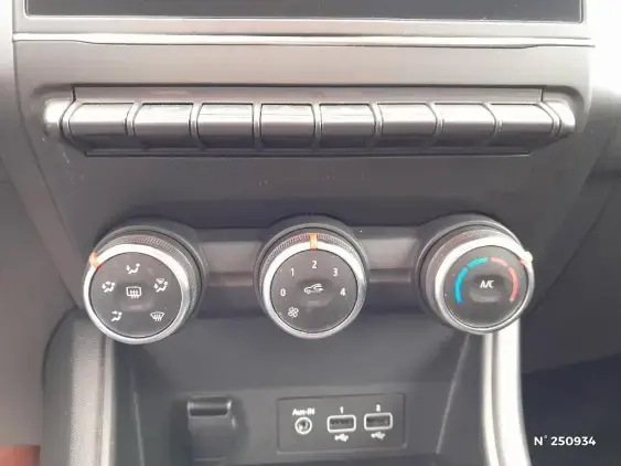 RENAULT CAPTUR II - voiture d'occasion - Photo 15