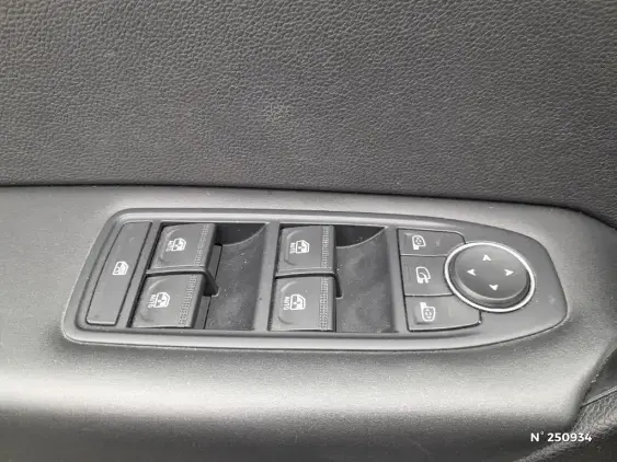 RENAULT CAPTUR II - voiture d'occasion - Photo 24