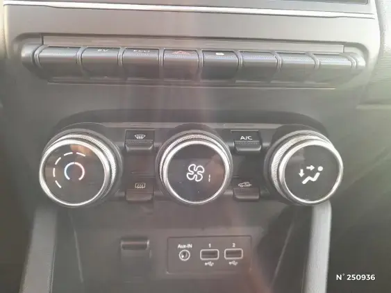 RENAULT CLIO V - voiture d'occasion - Photo 15