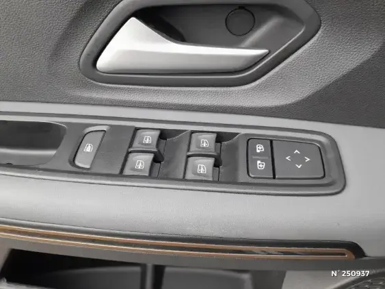 DACIA SANDERO III - voiture d'occasion - Photo 24