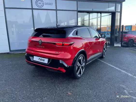 RENAULT MEGANE V - voiture d'occasion - Photo 4