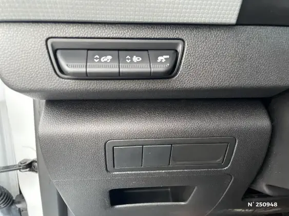 RENAULT KANGOO III - voiture d'occasion - Photo 15