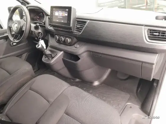 RENAULT TRAFIC FG III - voiture d'occasion - Photo 10