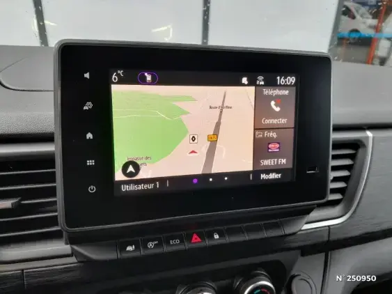 RENAULT TRAFIC FG III - voiture d'occasion - Photo 13