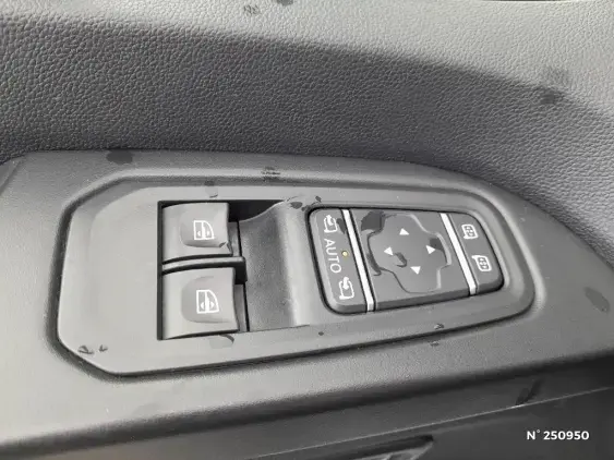 RENAULT TRAFIC FG III - voiture d'occasion - Photo 24