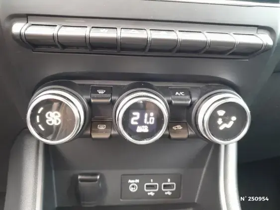 RENAULT CAPTUR II - voiture d'occasion - Photo 15