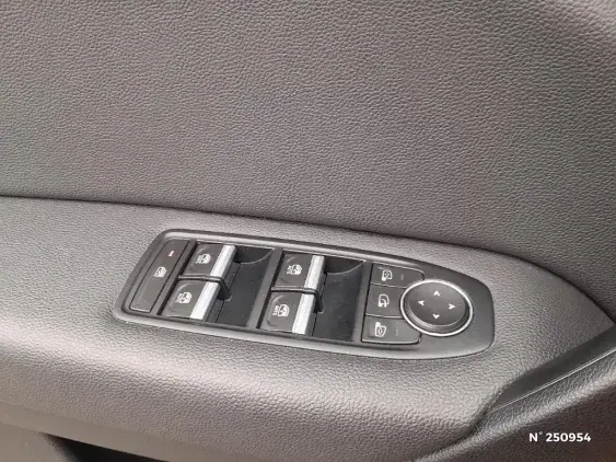 RENAULT CAPTUR II - voiture d'occasion - Photo 24