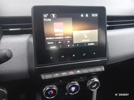 RENAULT CLIO V - voiture d'occasion - Photo 13