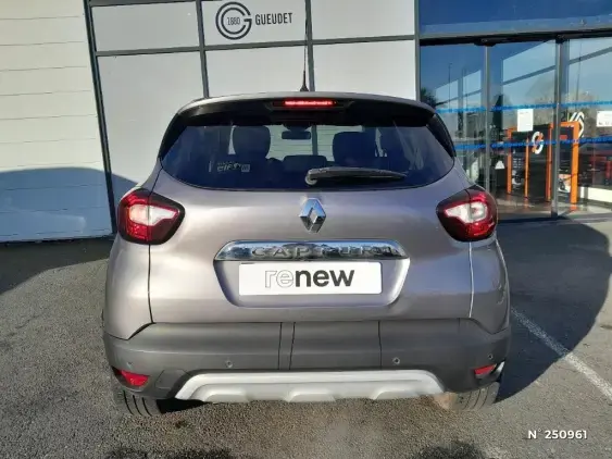 RENAULT CAPTUR - voiture d'occasion - Photo 6