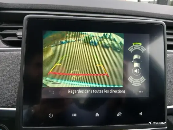 RENAULT ZOE - voiture d'occasion - Photo 14