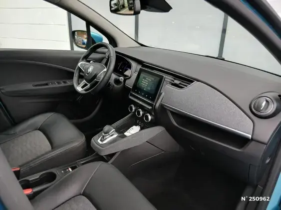 RENAULT ZOE - voiture d'occasion - Photo 10