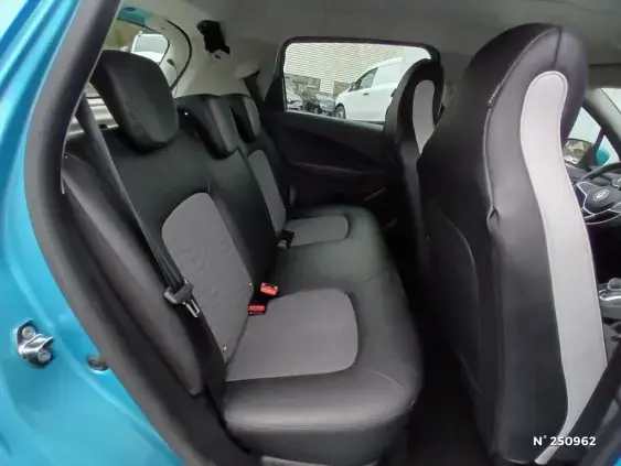 RENAULT ZOE - voiture d'occasion - Photo 11