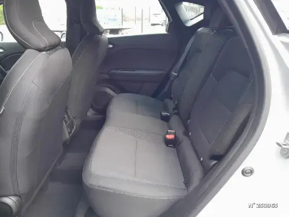 RENAULT CAPTUR II - voiture d'occasion - Photo 11