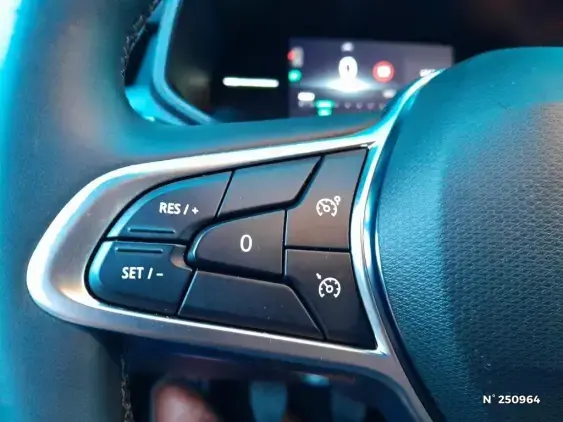 RENAULT CLIO V - voiture d'occasion - Photo 23