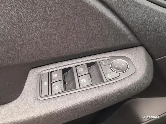 RENAULT CLIO V - voiture d'occasion - Photo 24