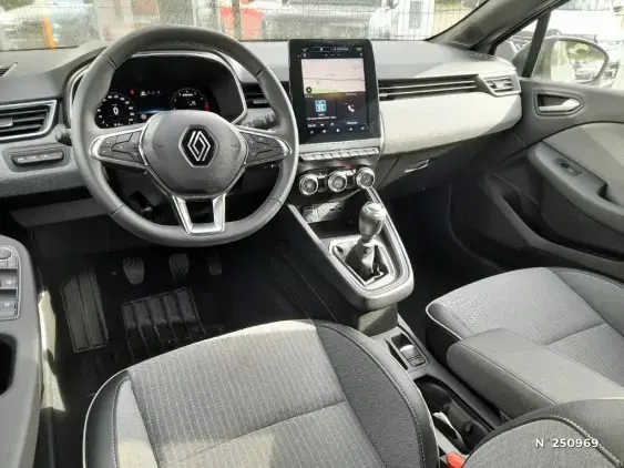 RENAULT CLIO V - voiture d'occasion - Photo 9