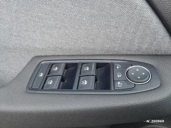 RENAULT CLIO V - voiture d'occasion - Photo 23