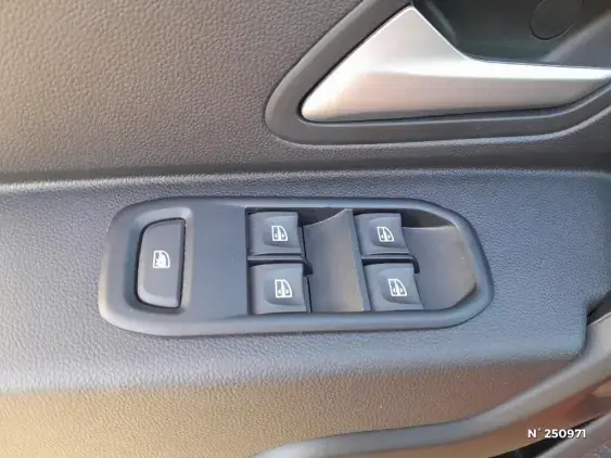 DACIA DUSTER II - voiture d'occasion - Photo 25