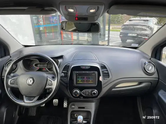 RENAULT CAPTUR - voiture d'occasion - Photo 9