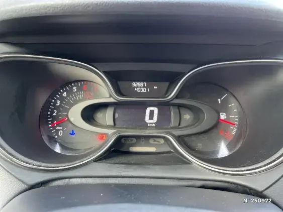 RENAULT CAPTUR - voiture d'occasion - Photo 12