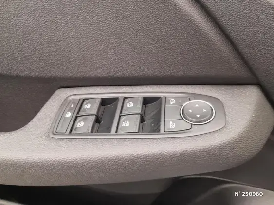 RENAULT CLIO V - voiture d'occasion - Photo 24