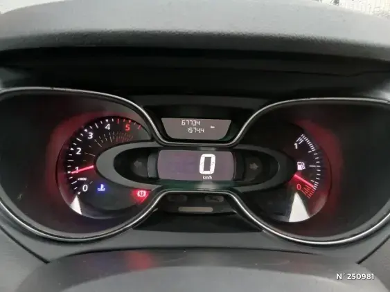RENAULT CAPTUR - voiture d'occasion - Photo 12