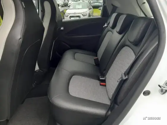 RENAULT ZOE - voiture d'occasion - Photo 11