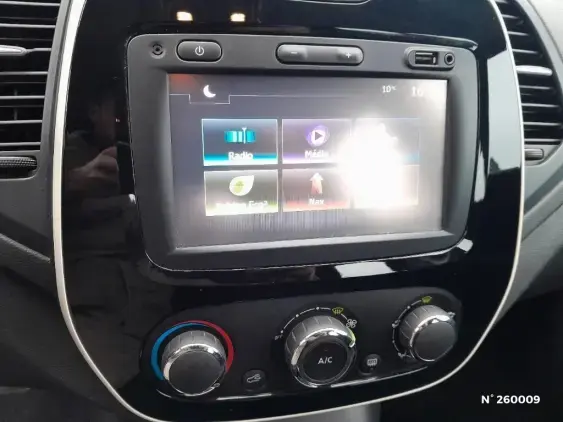 RENAULT CAPTUR - voiture d'occasion - Photo 13
