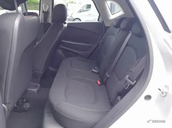 RENAULT CAPTUR - voiture d'occasion - Photo 11