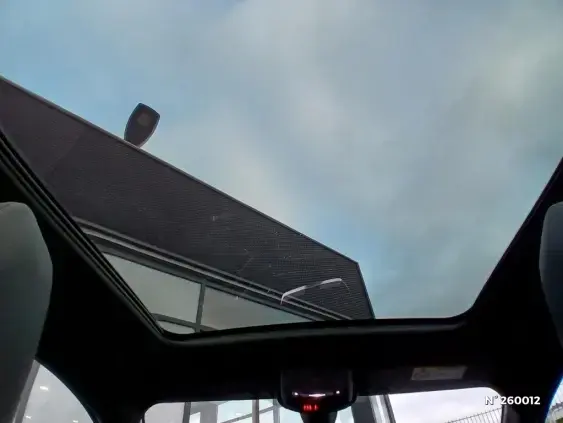 PEUGEOT 208 BUSINESS R II - voiture d'occasion - Photo 23