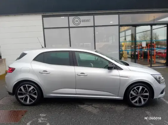 RENAULT MEGANE IV - voiture d'occasion - Photo 5