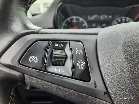 OPEL CORSA E - voiture d'occasion - Photo 23