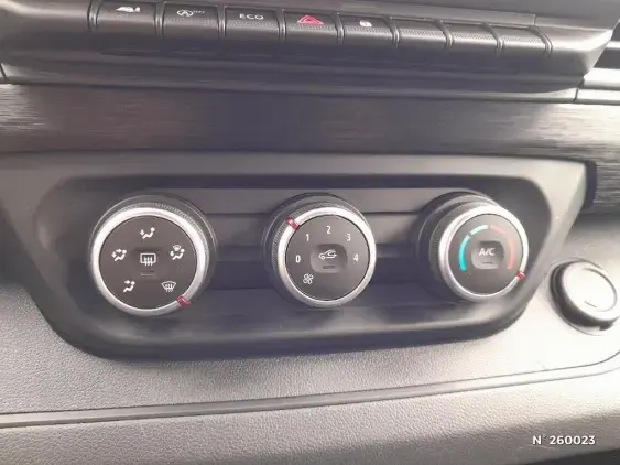 RENAULT TRAFIC FG III - voiture d'occasion - Photo 14