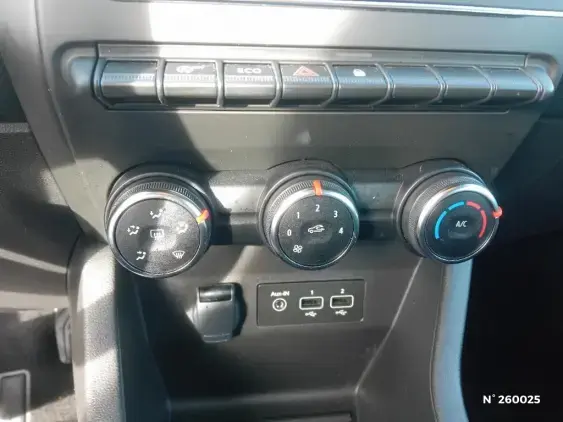 RENAULT CLIO V - voiture d'occasion - Photo 14